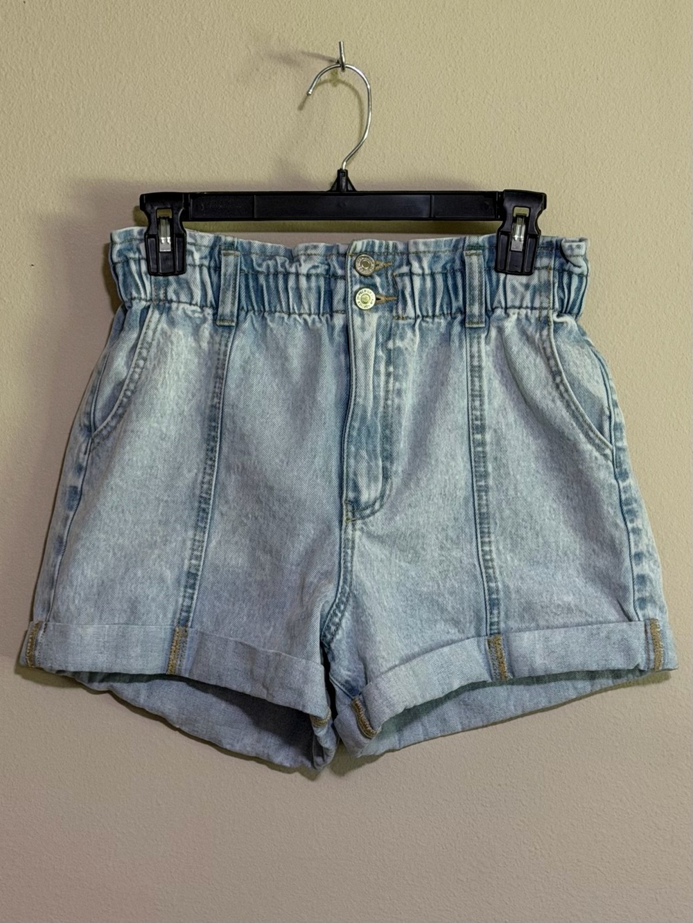 Forever 21 Light Wash Paperbag Denim Shorts